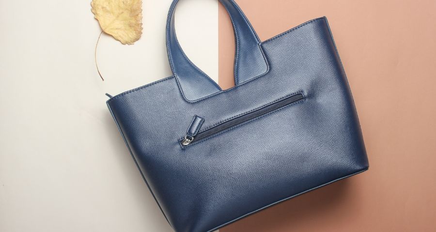 Which Handbags Are Ideal for Anniversaries?