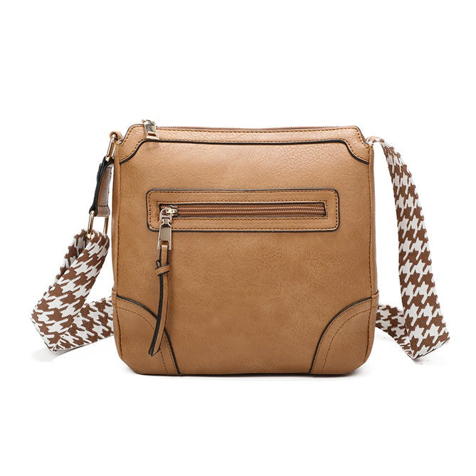 Craze London Classic Crossbody bag