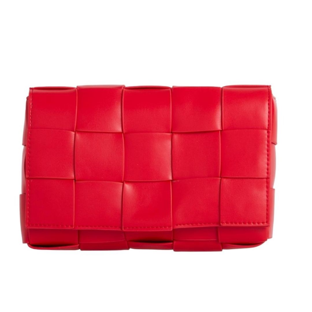 Craze London Crossbody Bag with zip closure