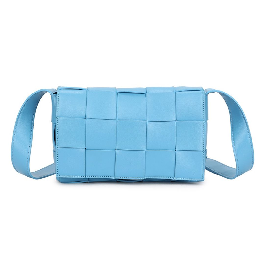 Craze London Crossbody Bag with zip closure