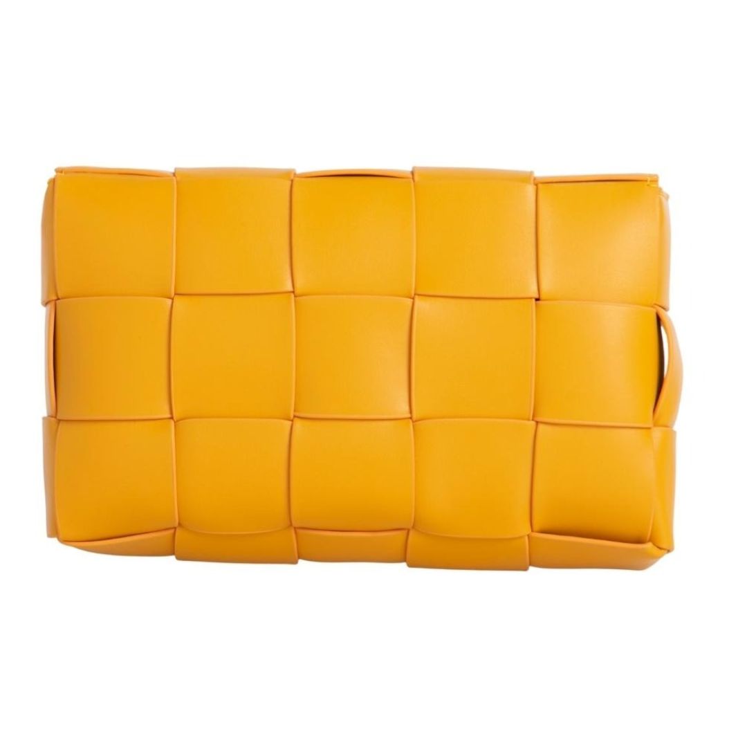 Craze London Crossbody Bag with zip closure